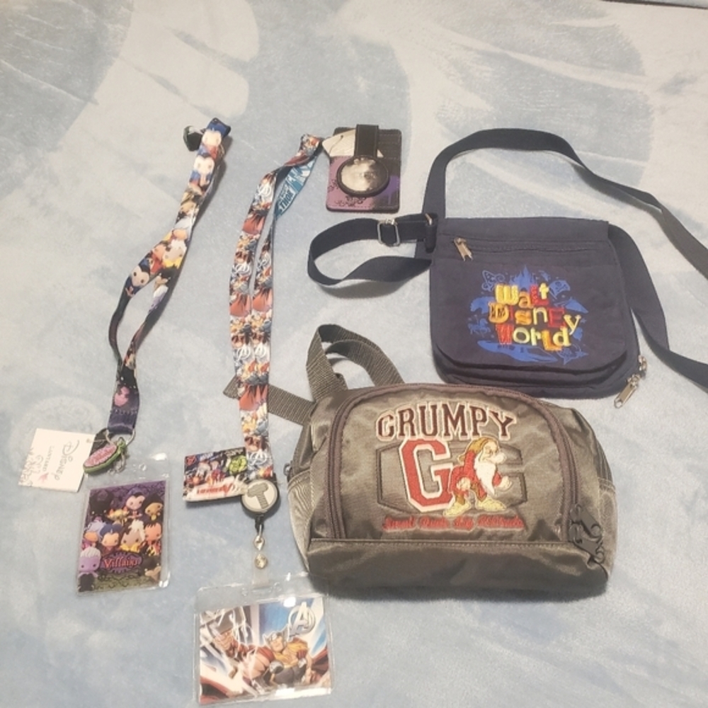 ❤‎ Disney bundle
